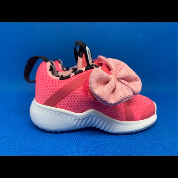ADIDAS Disney Active Play Minnie Mouse Infant Toddler Girls Sneakers Pink Sz 5K. - Picture 2 of 11